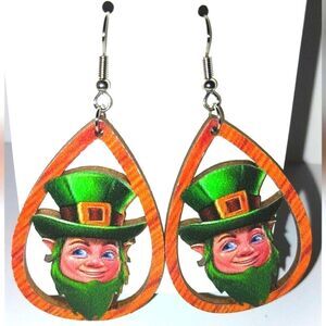 Super cute St Patrick's lucky green earrings